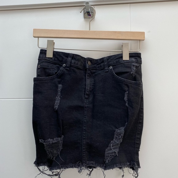 H&M Dresses & Skirts - H&M - Women's Black Denim Skirt